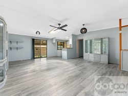Unit 104/25 Mulloway Rd, Chain Valley Bay NSW 2259, Australia