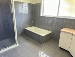 5 Myall Pl, Moree NSW 2400, Australia