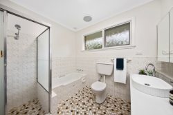1 Neridah Ave, Belrose NSW 2085, Australia