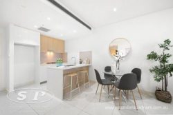 Unit 813/4 Nipper St, Homebush NSW 2140, Australia