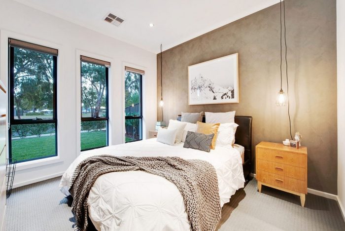 18 Western Ave, Park Holme SA 5043, Australia