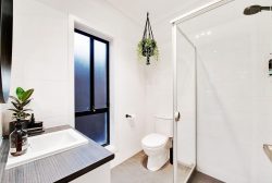 18 Western Ave, Park Holme SA 5043, Australia