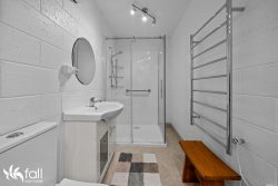 Unit 1/4 Onslow Pl, Mount Nelson TAS 7007, Australia