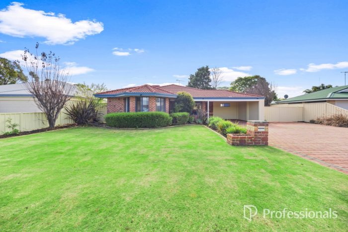 19 Pembroke St, College Grove WA 6230, Australia