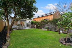 90 Pentland Parade, Yarraville VIC 3013, Australia