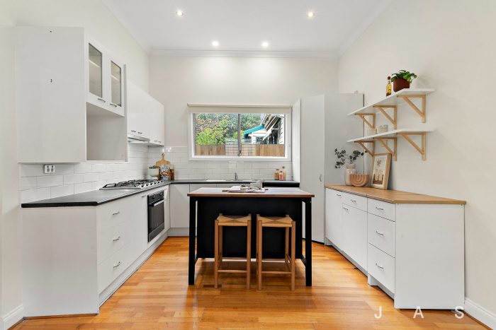 90 Pentland Parade, Yarraville VIC 3013, Australia