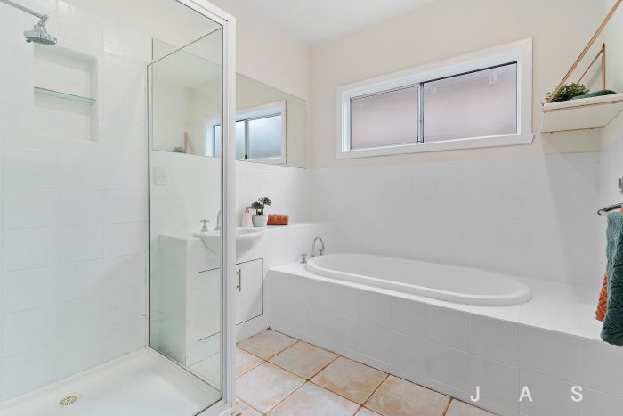 90 Pentland Parade, Yarraville VIC 3013, Australia