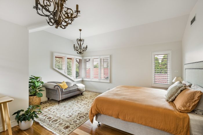 26 Pine Ave, Russell Lea NSW 2046, Australia