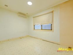 20 Norbury Way, Langford WA 6147, Australia