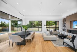 38 Rangers Retreat Rd, Frenchs Forest NSW 2086, Australia