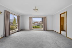 17 Ravensbourne Pl, Old Beach TAS 7017, Australia
