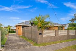 101 Rawson Rd, Woy Woy NSW 2256, Australia