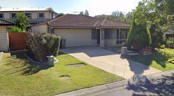 3 Melissa Cct, Kallangur QLD 4503, Australia