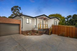 Unit 2/5 Paddock St, Whittlesea VIC 3757, Australia