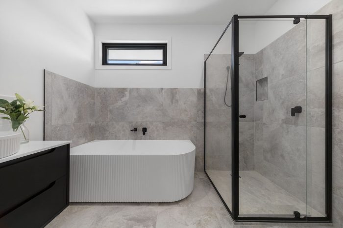 Unit 2/5 Paddock St, Whittlesea VIC 3757, Australia