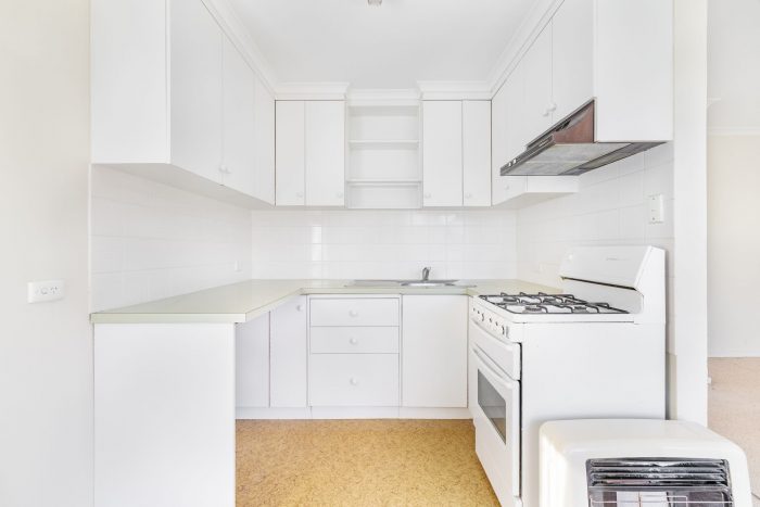 4/48 Richard Ave, Crestwood NSW 2620, Australia