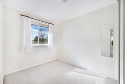 4/48 Richard Ave, Crestwood NSW 2620, Australia