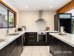 30 Romilly St, South Hobart TAS 7004, Australia