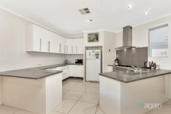 6 Kingfisher Dr, Hewett SA 5118, Australia