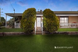 60-62 Spray St, Rosebud VIC 3939, Australia