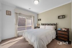 10 Suttonleigh Way, Darley VIC 3340, Australia