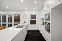 68 Swaine Ave, Rose Park SA 5065, Australia