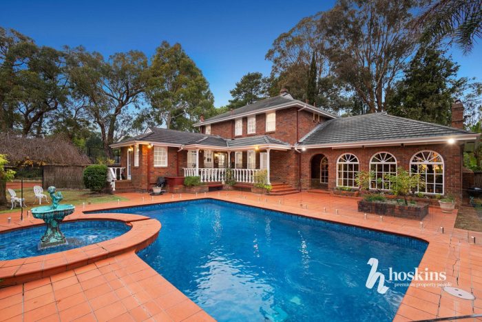 10 Tallawarra Rise, Donvale VIC 3111, Australia