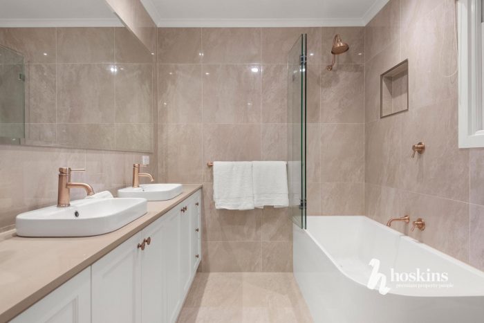 10 Tallawarra Rise, Donvale VIC 3111, Australia