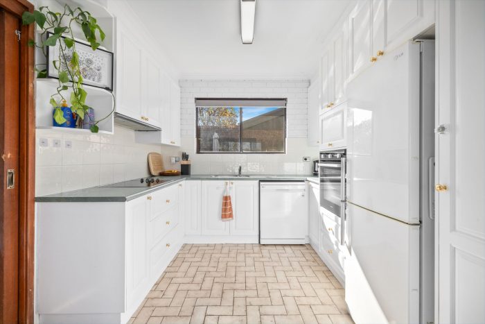 Unit 1/9 Thurralilly St, Queanbeyan East NSW 2620, Australia