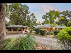 17 Tyers Rd, Roleystone WA 6111, Australia