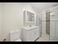 17 Tyers Rd, Roleystone WA 6111, Australia