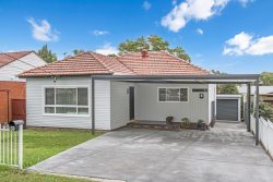 63 Welfare Ave S, Narwee NSW 2209, Australia