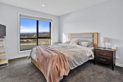 36 Whitestone Dr, Austins Ferry TAS 7011, Australia