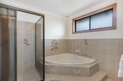 17 Wongajong Cl, Castle Hill NSW 2154, Australia