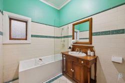 8 Ryrie Ave, Como WA 6152, Australia