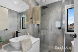 17 A Hutchinson St, Albion VIC 3020, Australia