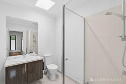 37 Agate Dr, Tarneit VIC 3029, Australia