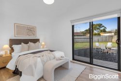 32 Bursaria Cres, Frankston North VIC 3200, Australia