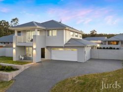 66 Jamieson Dr, North Rothbury NSW 2335, Australia