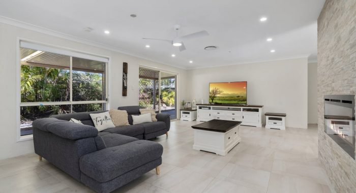88 Avon Ave, Banksia Beach QLD 4507, Australia