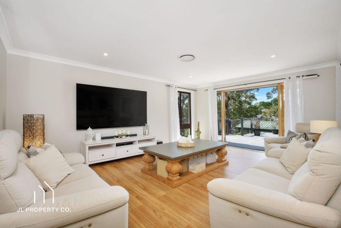 2 Awinya Cl, Empire Bay NSW 2257, Australia