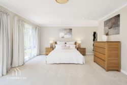 2 Awinya Cl, Empire Bay NSW 2257, Australia