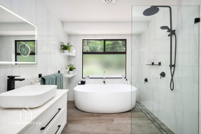 2 Awinya Cl, Empire Bay NSW 2257, Australia
