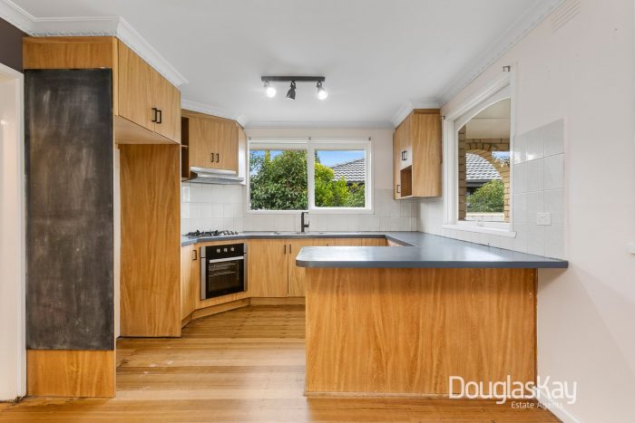 2 Berwick Ct, Sunshine West VIC 3020, Australia