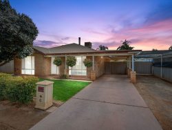 6 Borromei Mews, Somerville WA 6430, Australia