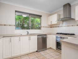 6 Borromei Mews, Somerville WA 6430, Australia