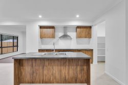 3 Denali St, White Rock QLD 4306, Australia