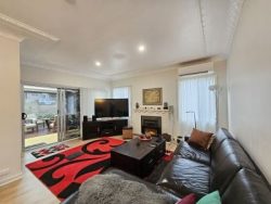 49 Brentwood St, Muswellbrook NSW 2333, Australia