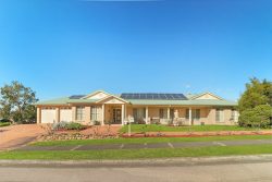 14 Broome St, Fletcher NSW 2287, Australia