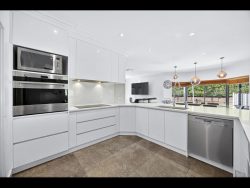 12 Cartland Ct, Bedfordale WA 6112, Australia